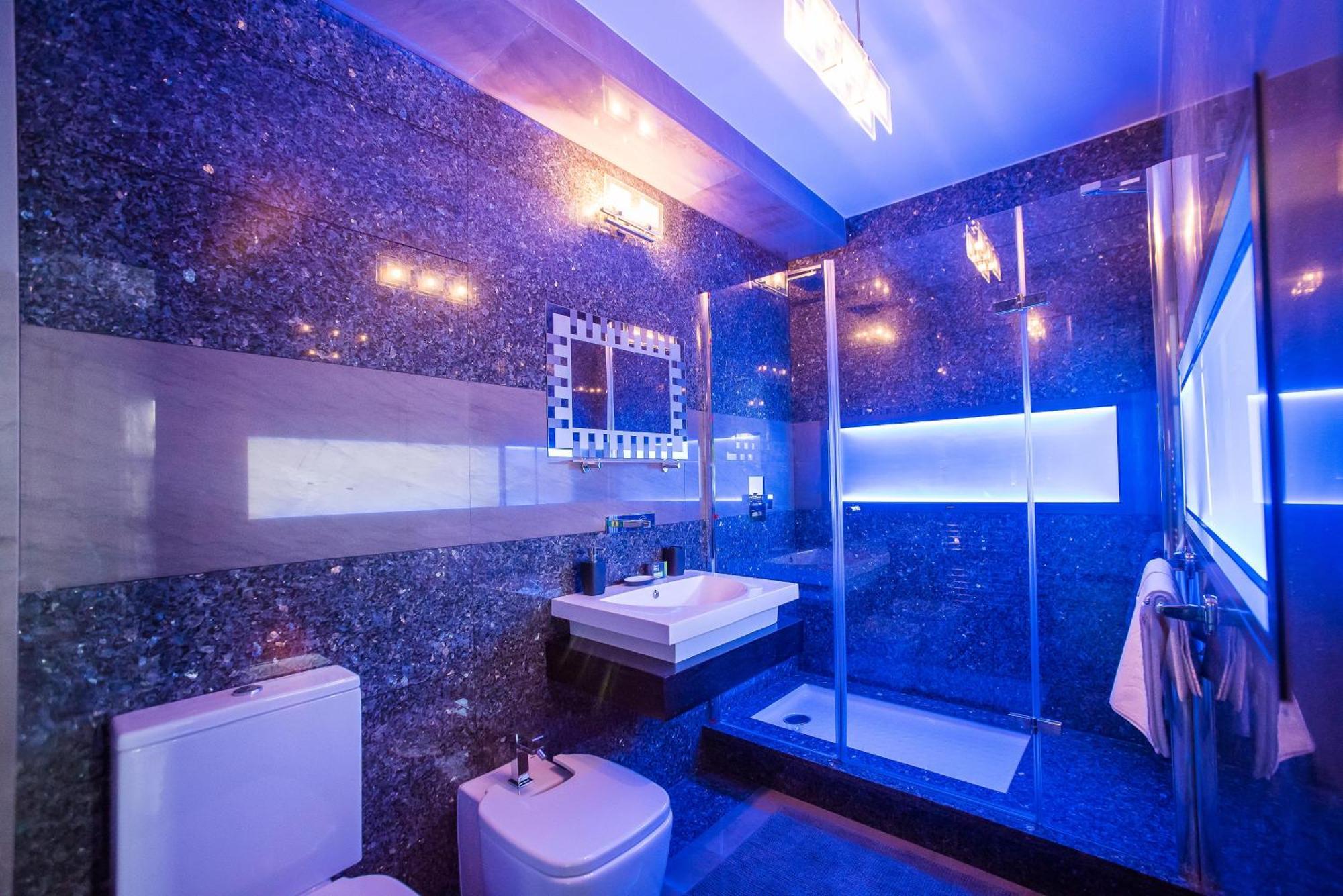 Simple Rooms Self Check In Bukarest Exterior foto