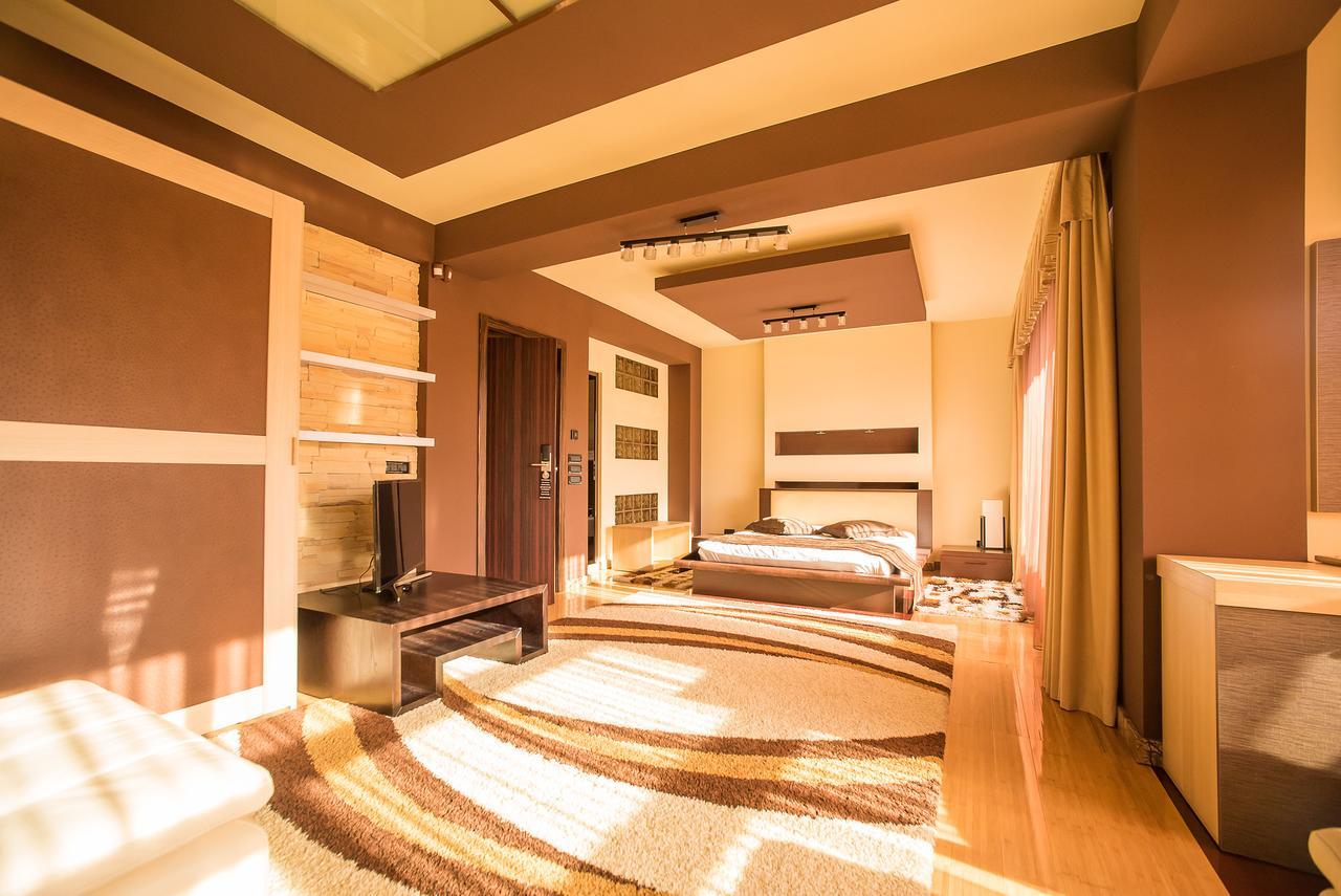 Simple Rooms Self Check In Bukarest Exterior foto